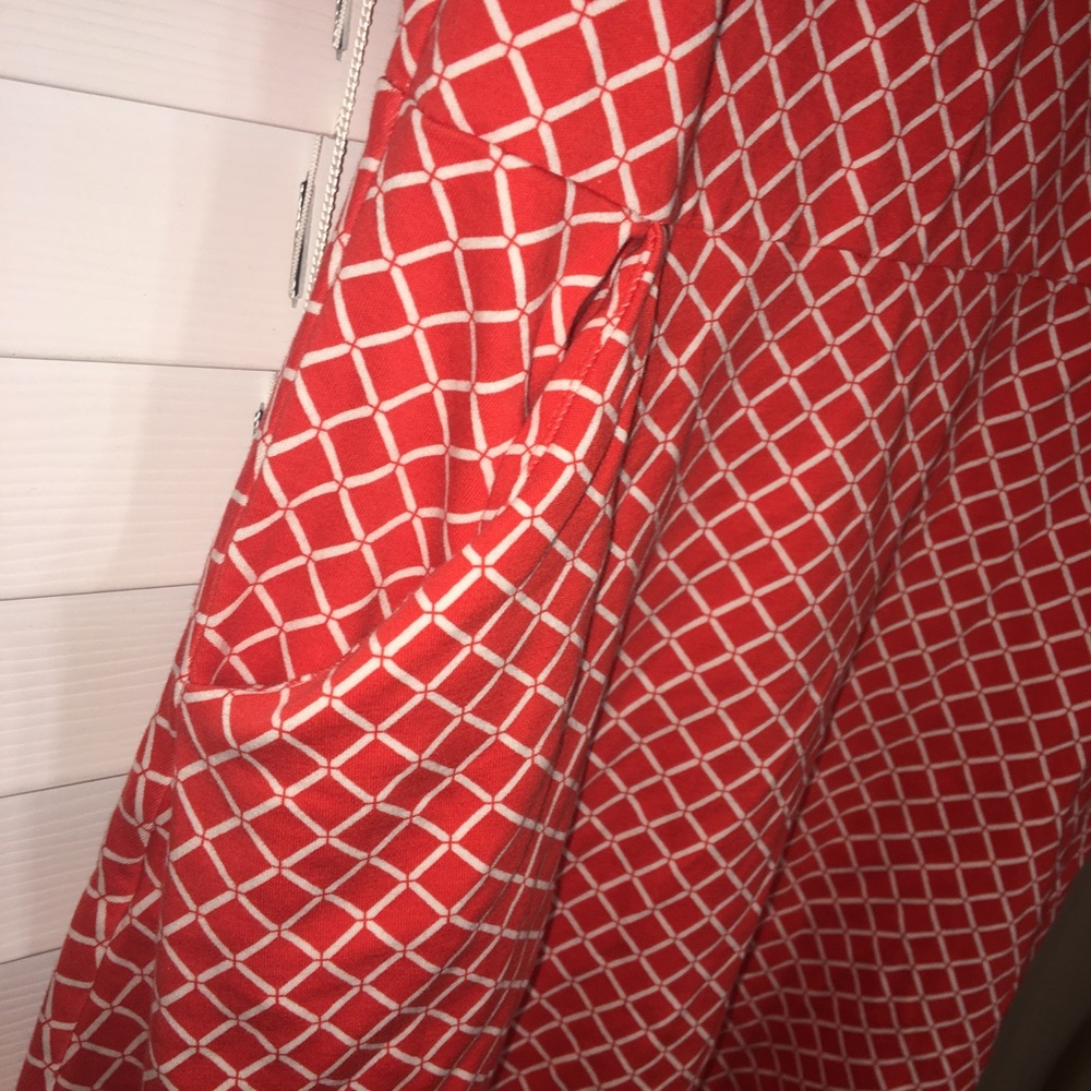 Dress - Picture 5 of 6